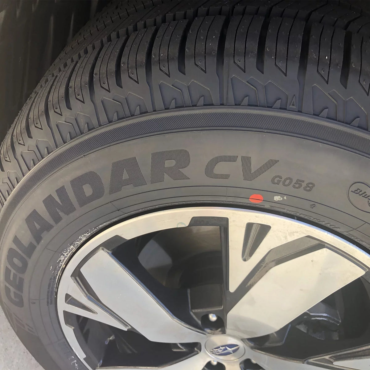 107V Yokohama Tire G058 Season BW CV All 235/60R18XL Geolandar