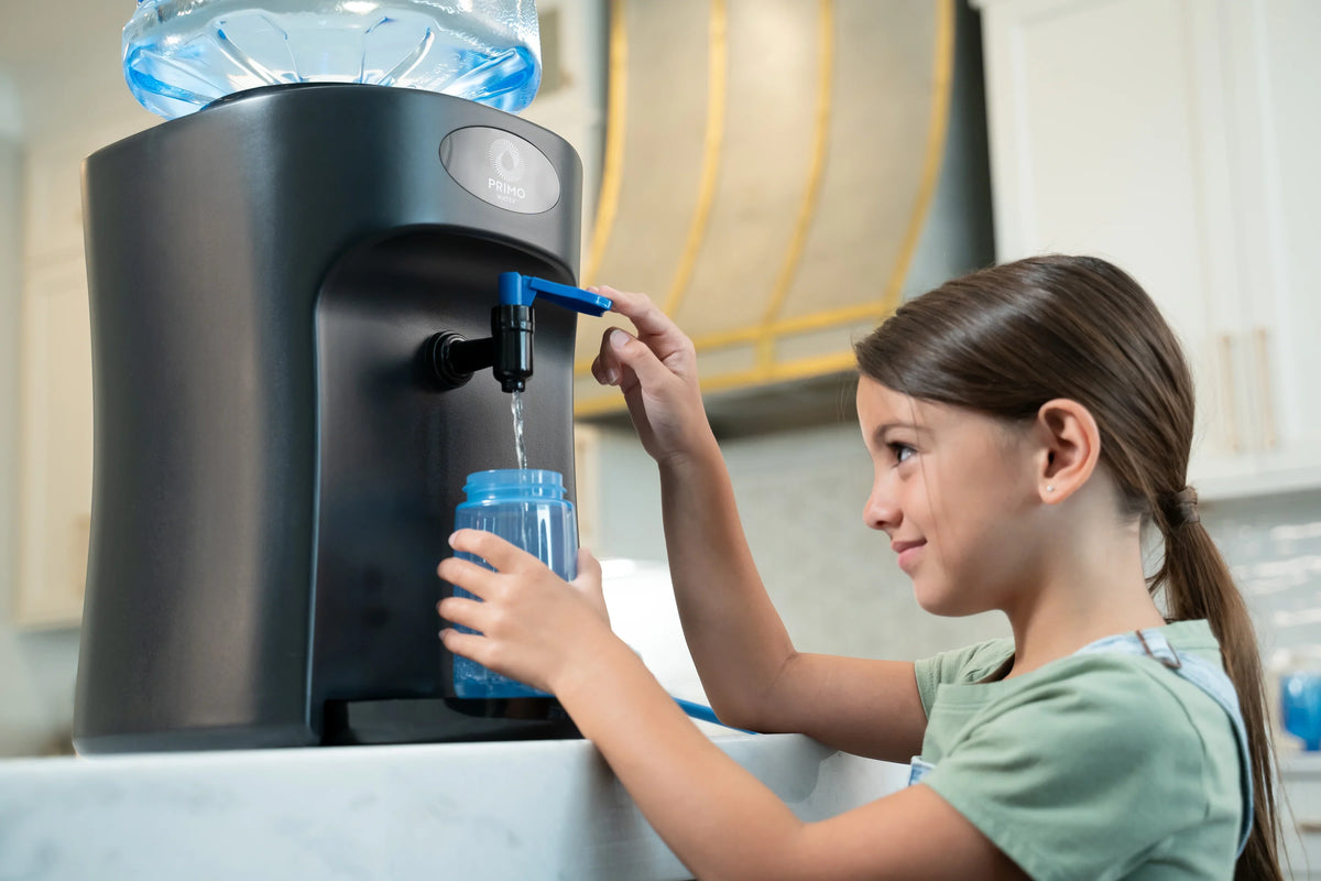 Water 5 Countertop Primo or Gallon Temperature, Black, Top Loading, Dispenser 3 Room