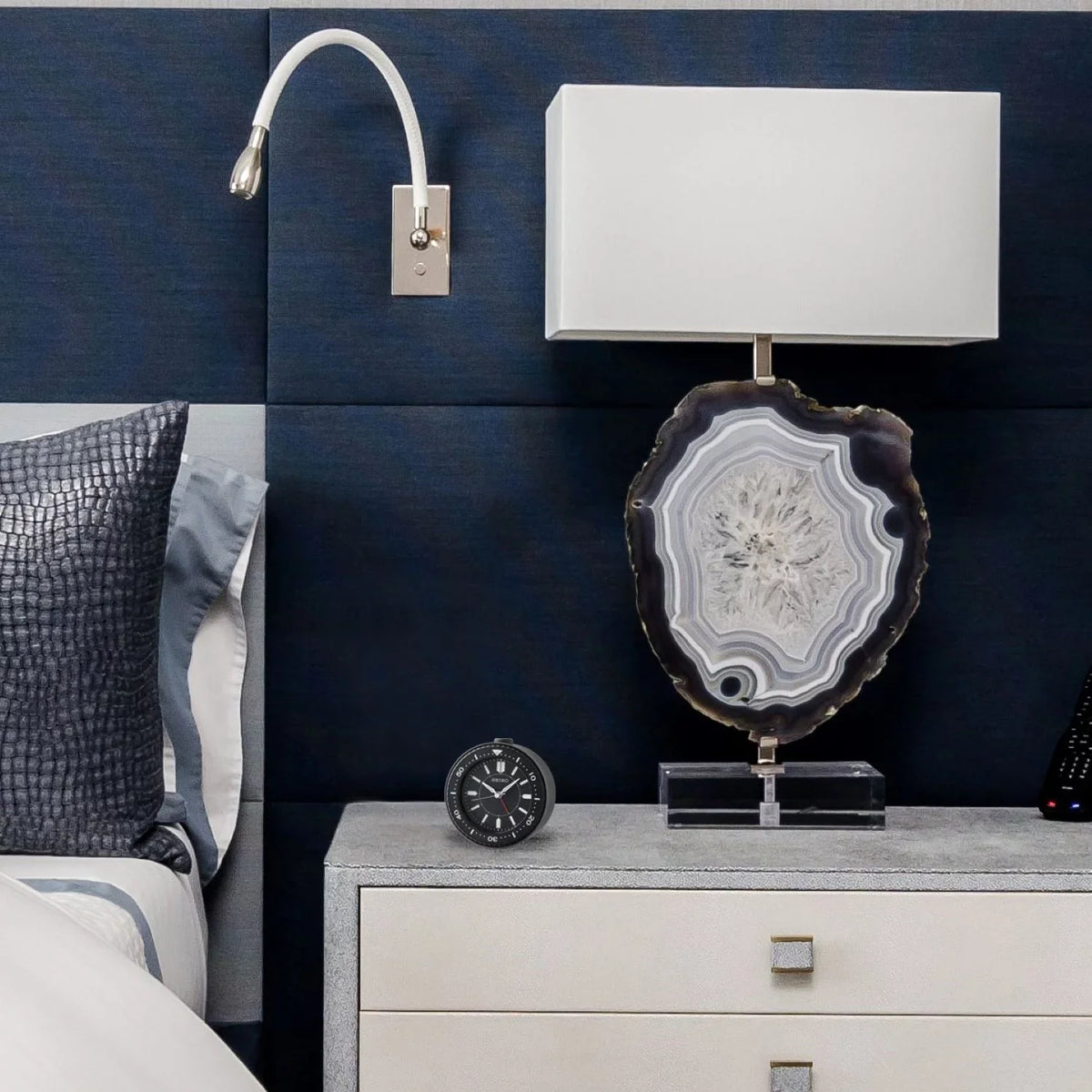Quartz, QHE184KLH Black, Alarm Analog, Clock, Mai