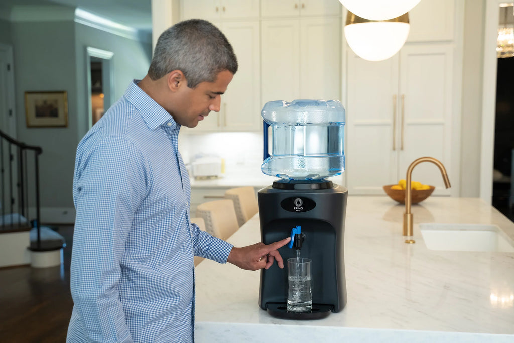 Water 5 Countertop Primo or Gallon Temperature, Black, Top Loading, Dispenser 3 Room