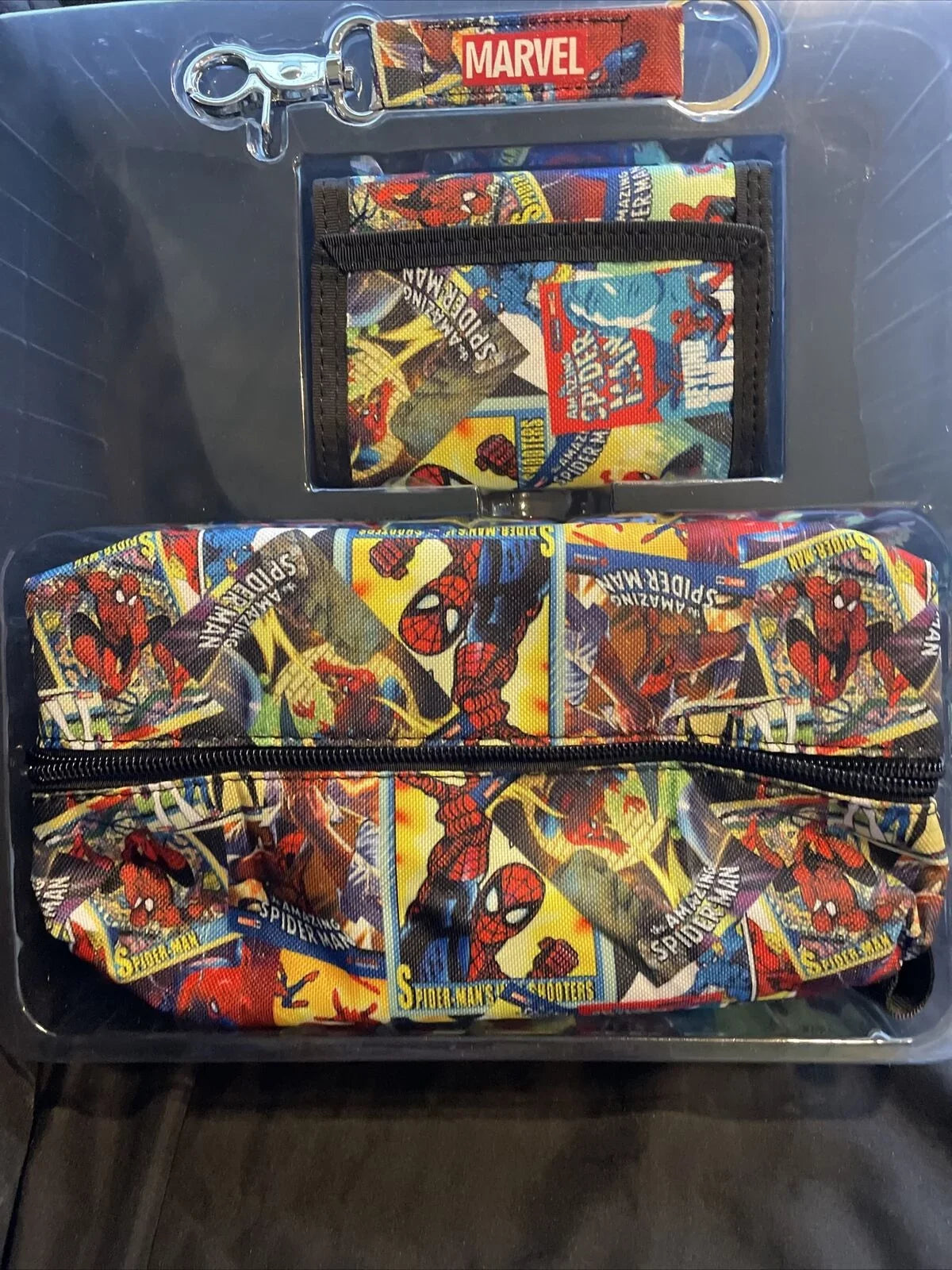 Fob Accessory Set Key Comic Wallet, Piece Kit Spiderman Includes Toiletry & 3