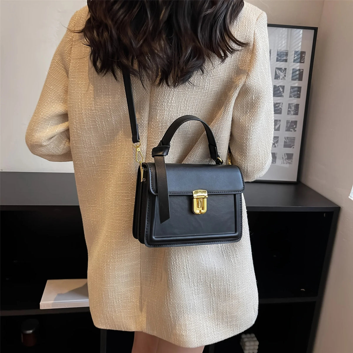 (7.9*5.93*3.16) For Junior Trendy Leather Crossbody Bag, Square Purse Women Flap Decor Inch Buckle Faux Handbag,