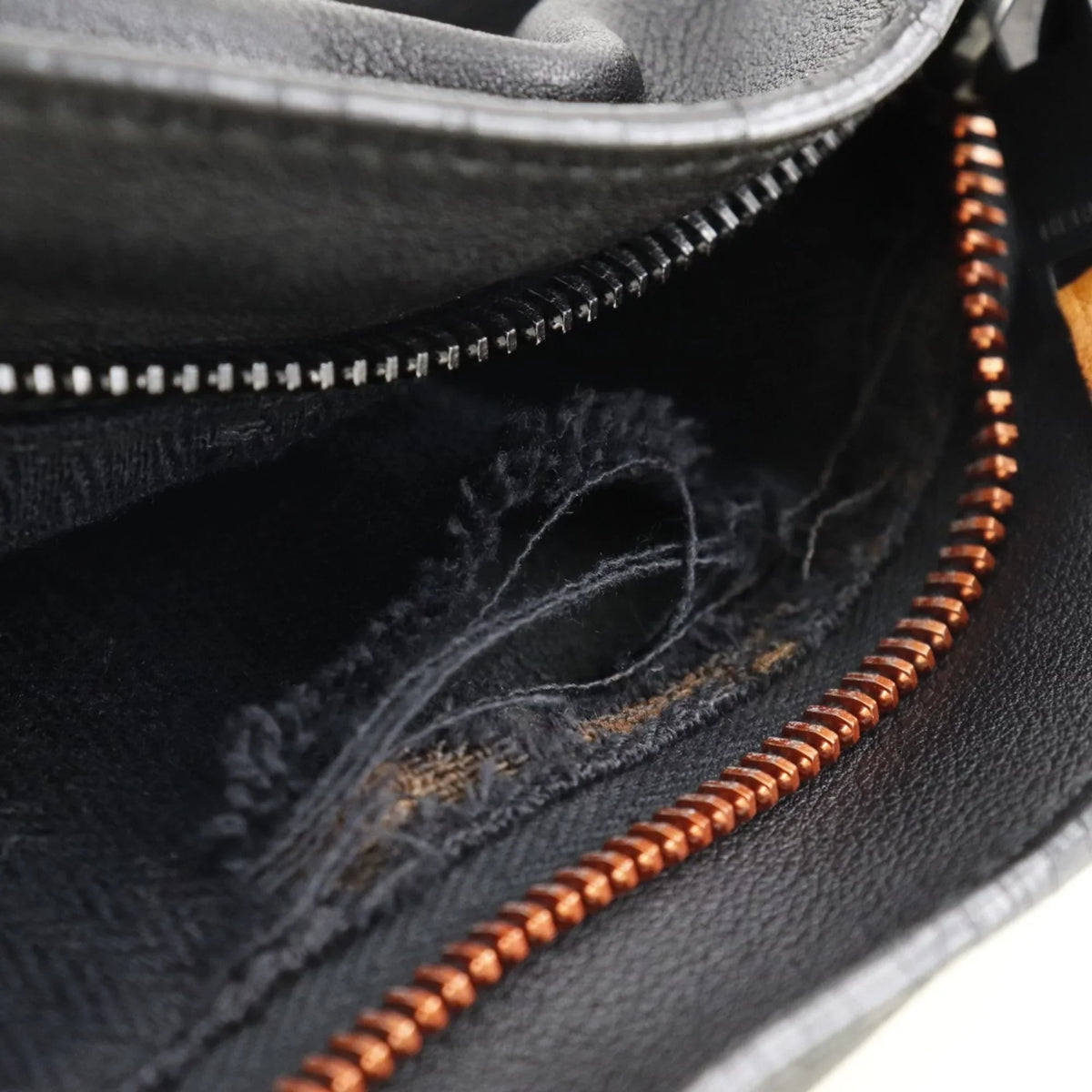 Unisex Pre-Owned special edition Tote Voderma Hermes (Fair) Vertical PM Black Caravan Bag
