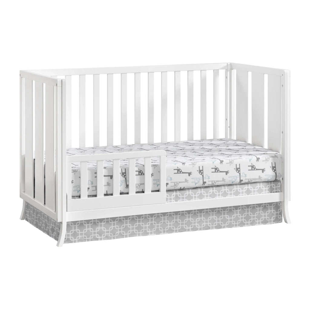 Arlie in 4 White Island 1 Baby Oxford Convertible Crib